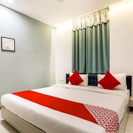 Hotel O Omkar Indore Eksteriør billede