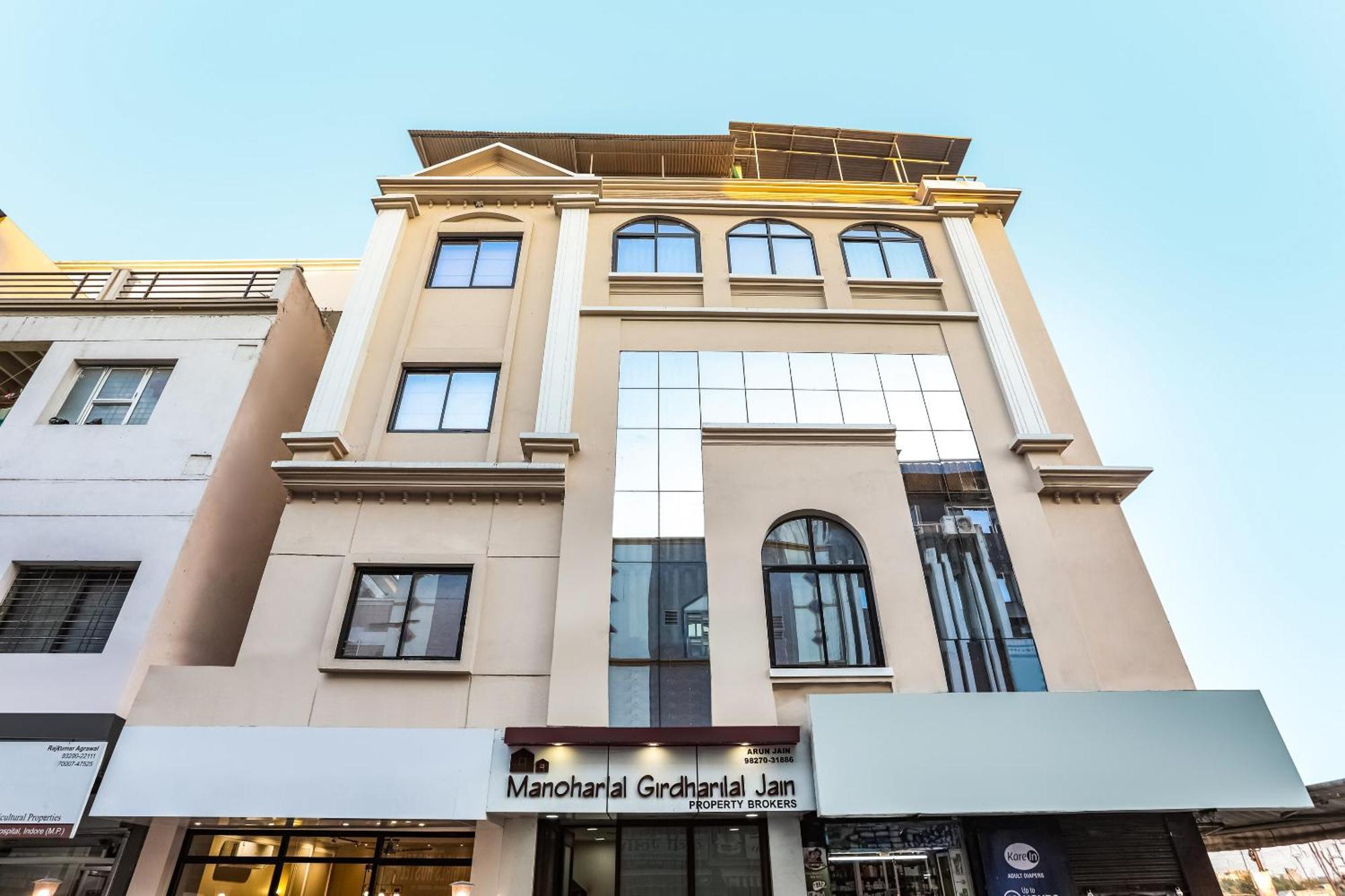 Hotel O Omkar Indore Eksteriør billede