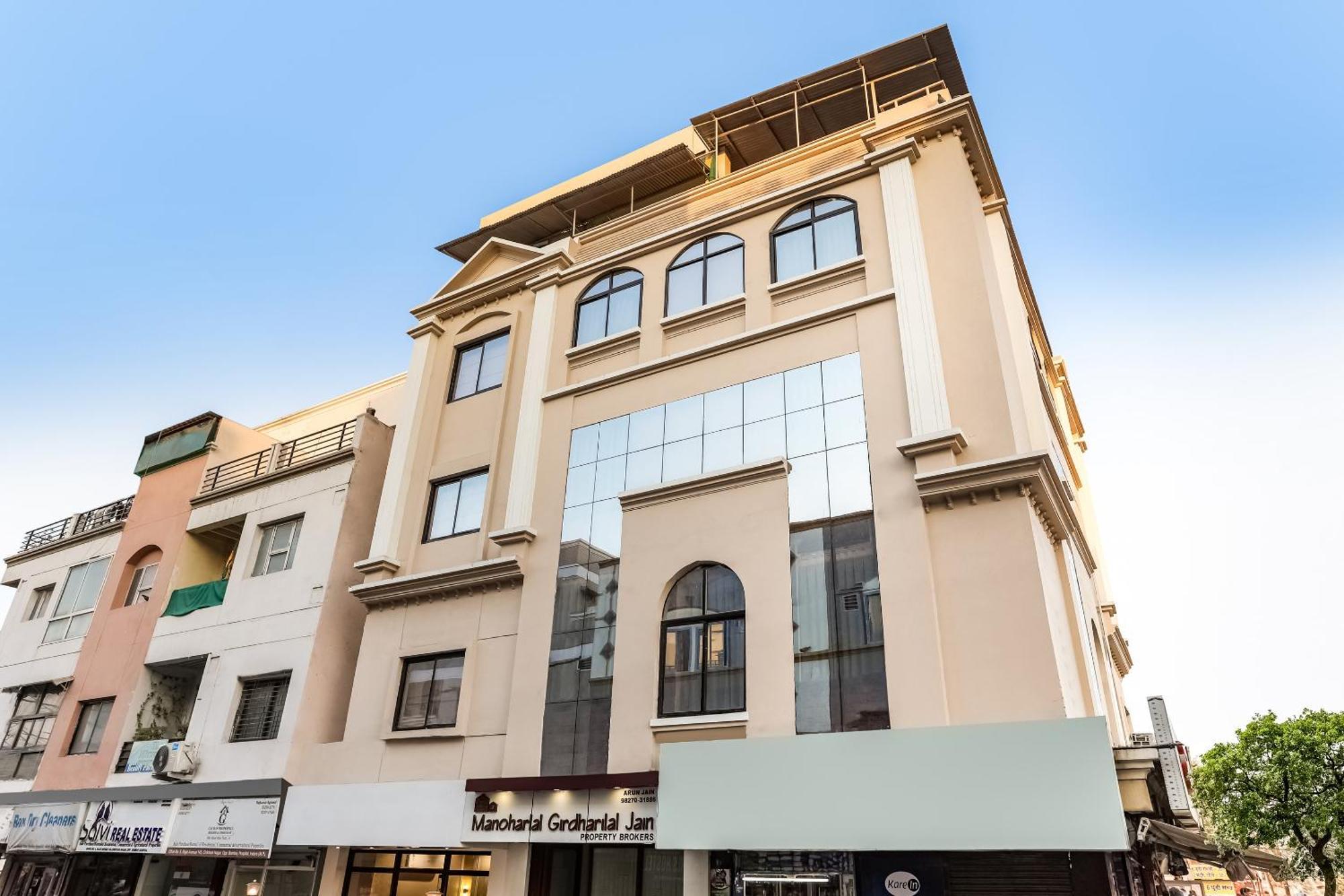 Hotel O Omkar Indore Eksteriør billede